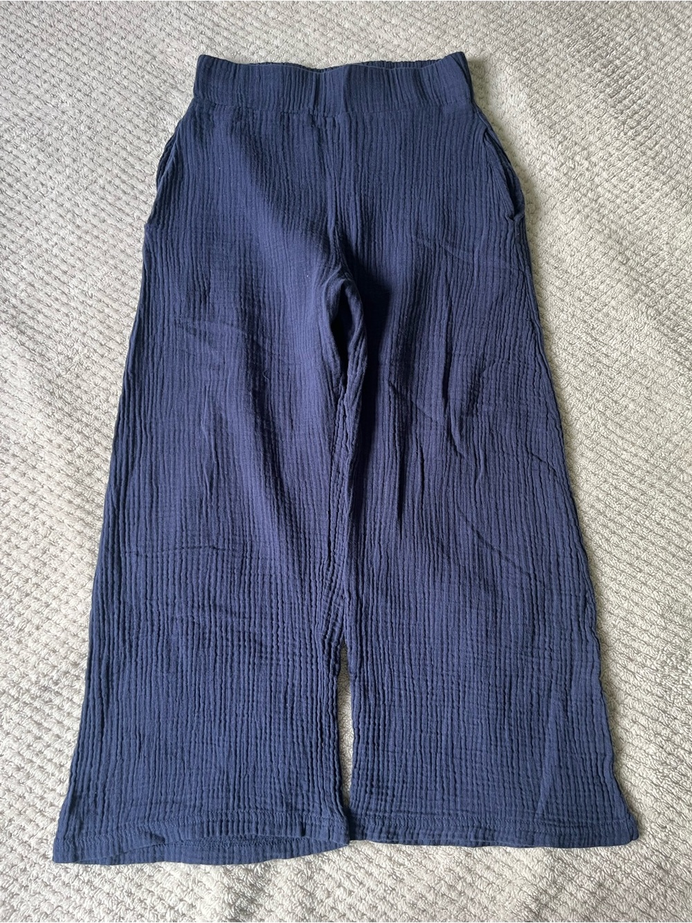 Smash + Tess Navy Crinkle cropped Wide-Leg Pants